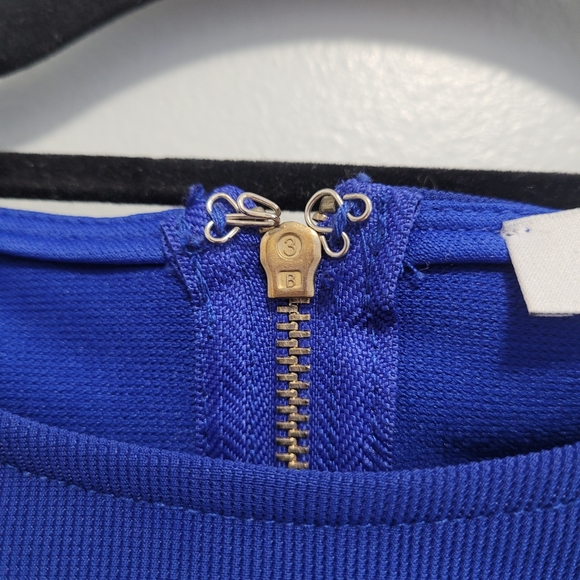 TOBI Cutout Crop-top - Picture 4 of 4